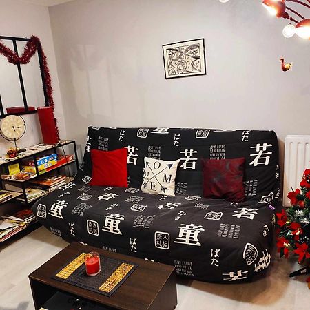 Futurogite Saint-Georges-les-Baillargeaux Ngoại thất bức ảnh