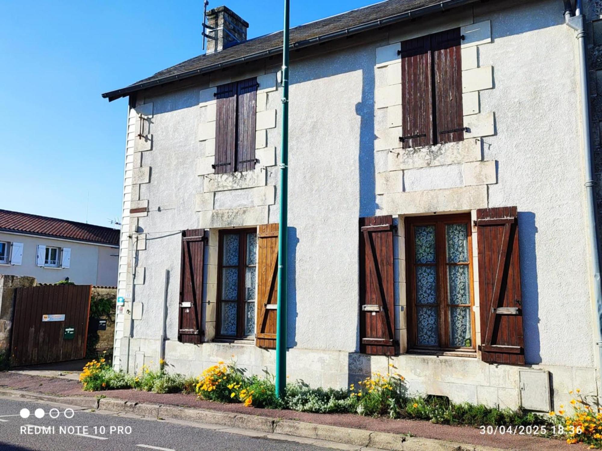 Futurogite Saint-Georges-les-Baillargeaux Ngoại thất bức ảnh